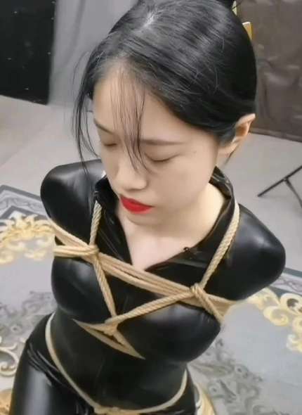 0946