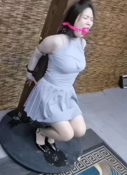 0946