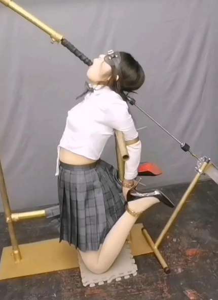 0946