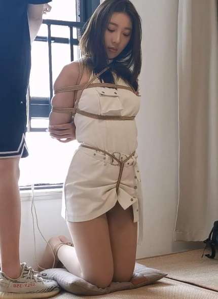 0956
